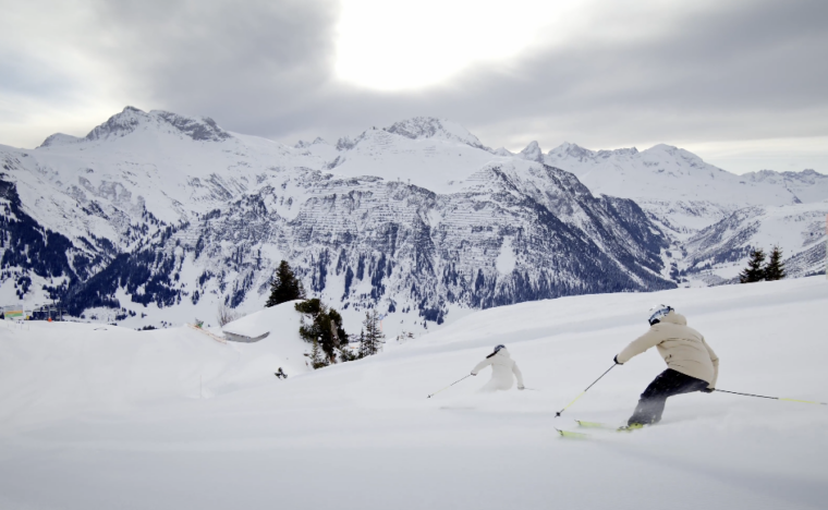 Wintersaison Ski Arlberg